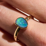 9k gold solid lightning ridge opal ring